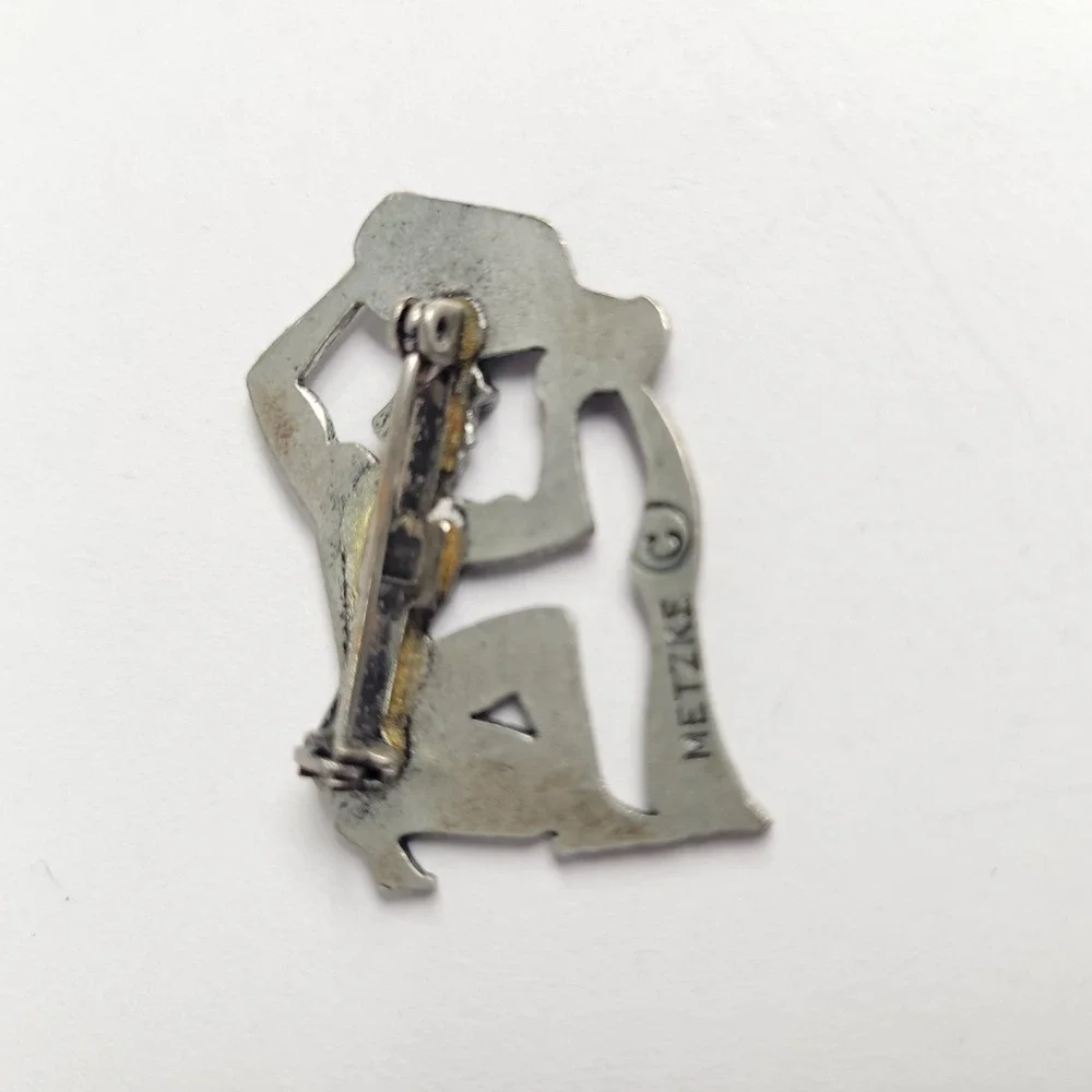 Vintage Metzke‎ Pewter Aquarius Zodiac Water Bearer Pin Brooch Silver Tone